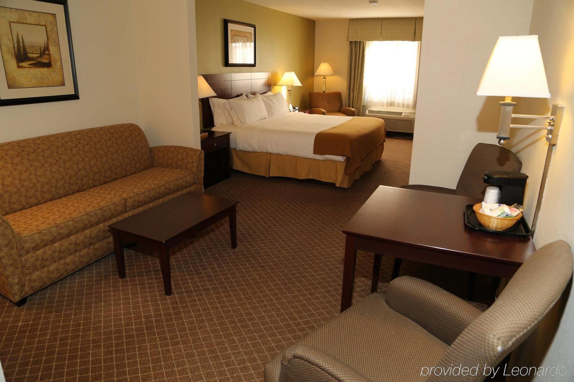 Holiday Inn Express Warrenton By Ihg Kültér fotó